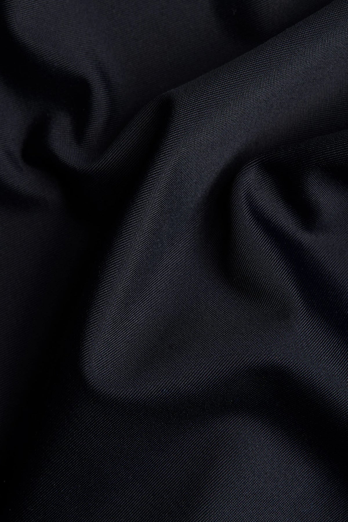 DV0102-A-Black_lifestyle_05