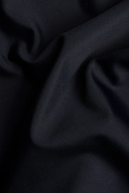 DV0102-A-Black_lifestyle_05