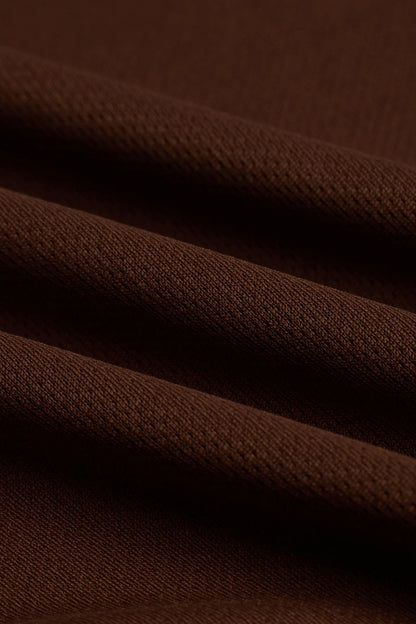 DV0148-A-Espresso_Black_lifestyle_05