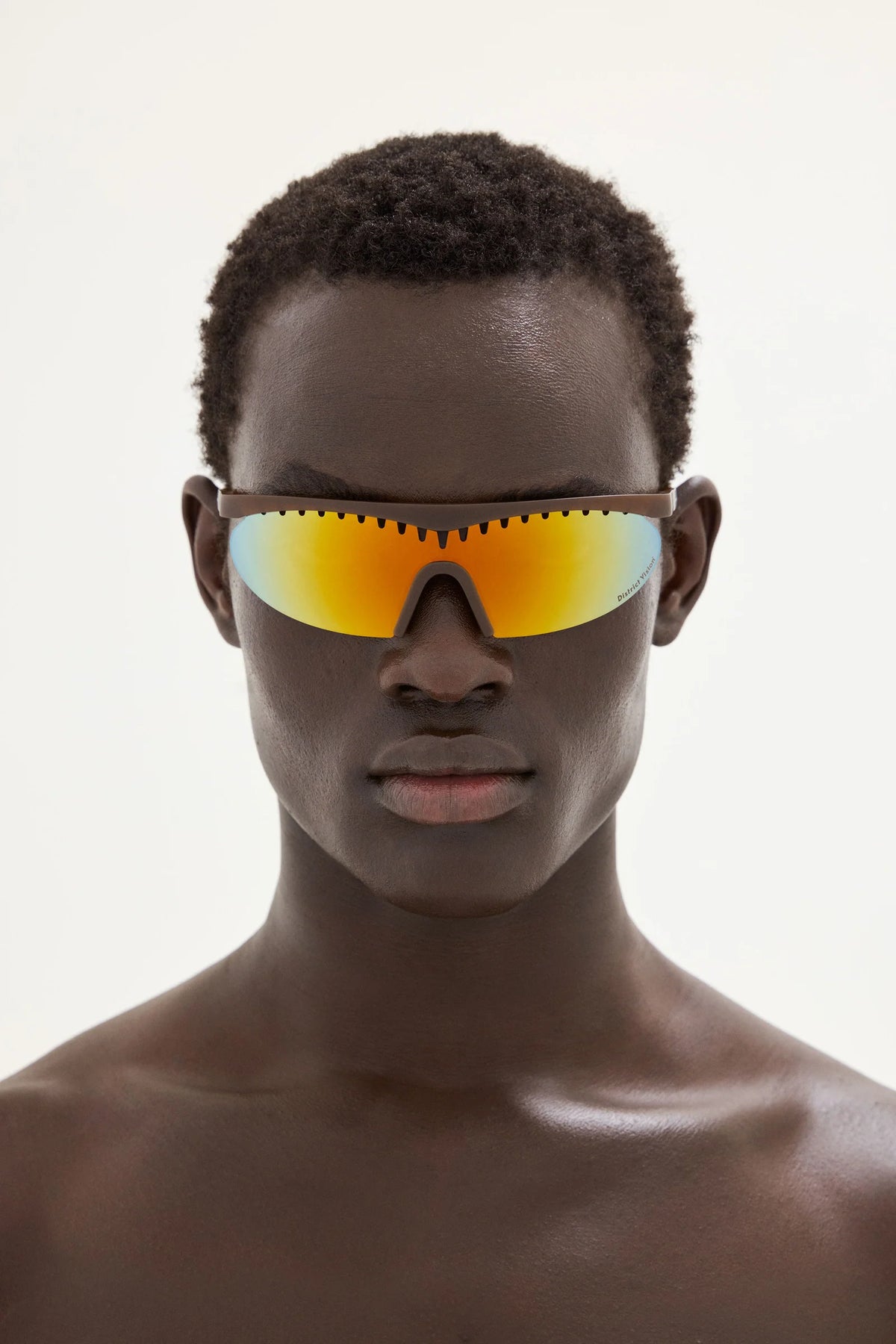 DVG005-V1-Hazel_D+ Fire Mirror_lifestyle_05